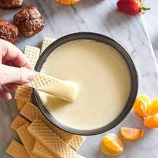 White Chocolate Sauce SF09034987 image 4